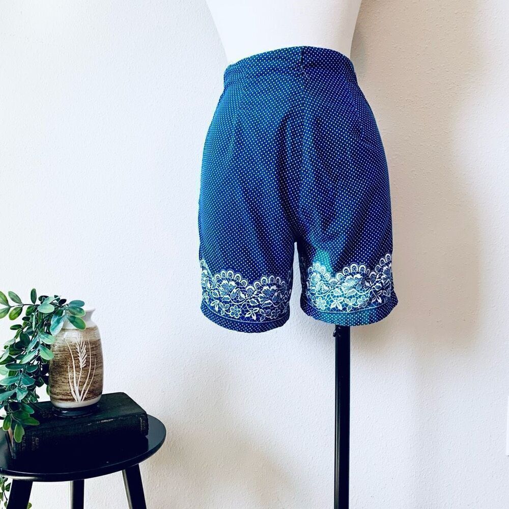 Vintage Blue 60s Polka Dot High Waisted Black Shorts extra Small Floral